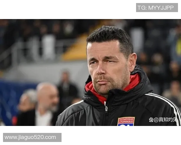 皮埃尔是什么背景的足球球星曾效力于哪些著名俱乐部并取得哪些成就